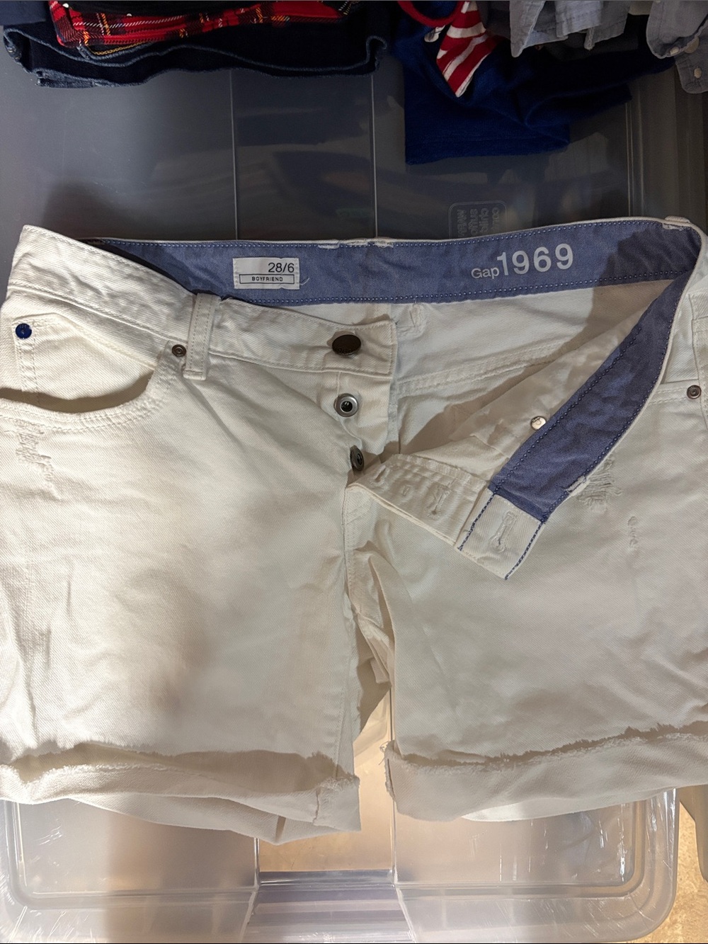 GAP 1969 Cream Button-Front Denim Shorts
